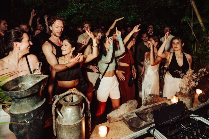 ¿Las listas gratis están muriendo en discotecas de Barcelona?